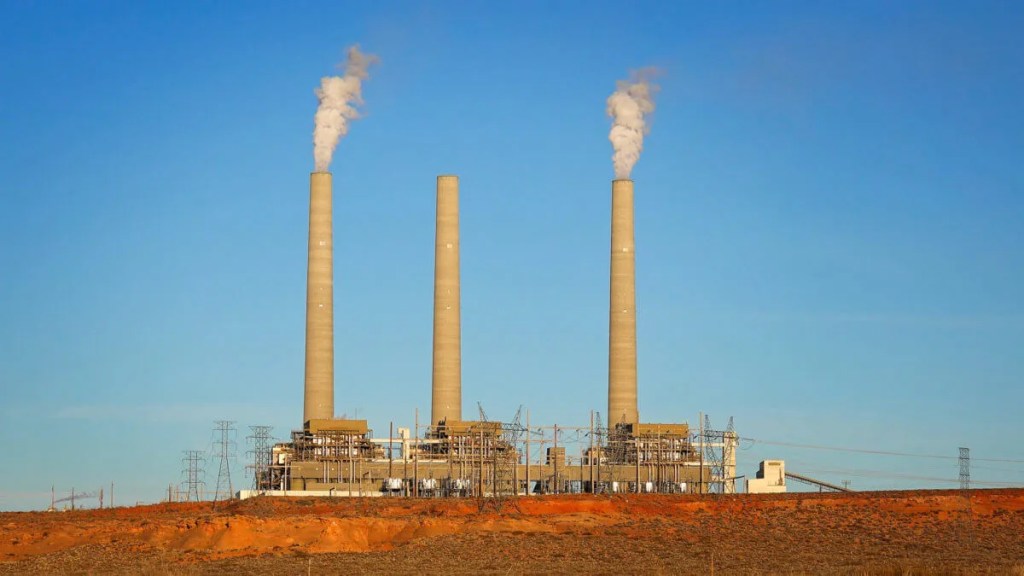 Trump and His EPA Are ‘Using the Coronavirus as Cover’ to Gut Rules Against Climate Change