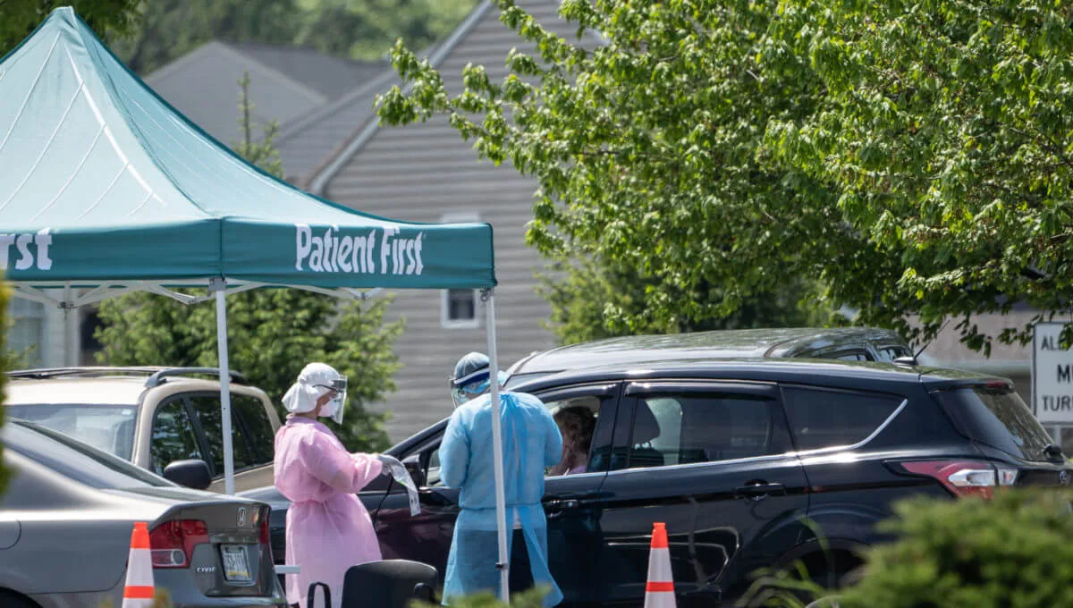 Trump Is Pulling Money From COVID-19 Testing Sites in 5 States as Cases Explode Trump Is Pulling Money From COVID-19 Testing Sites in 5 States as Cases Explode