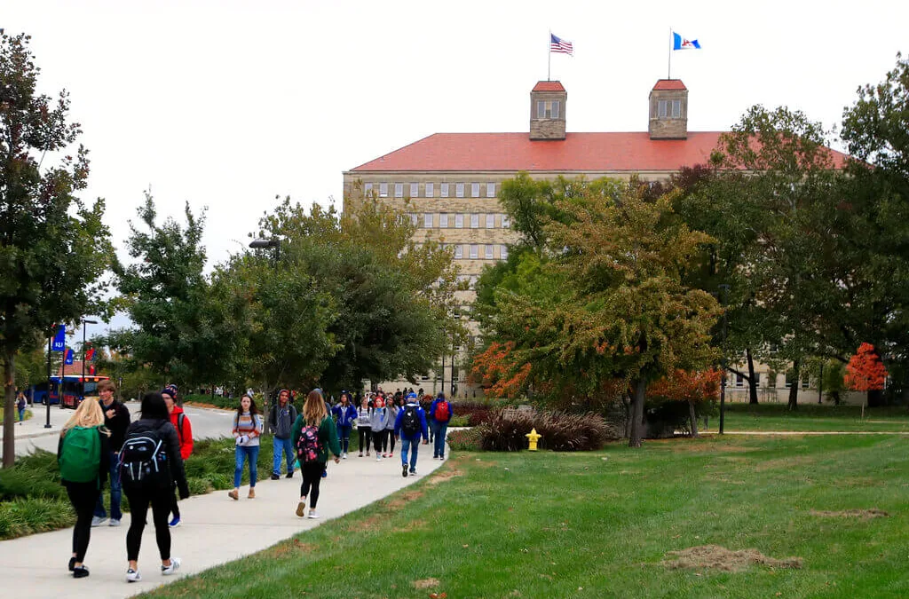 ​​Biden’s Plan Will Wipe out Student Loan Debt for Half of All Latino Borrowers