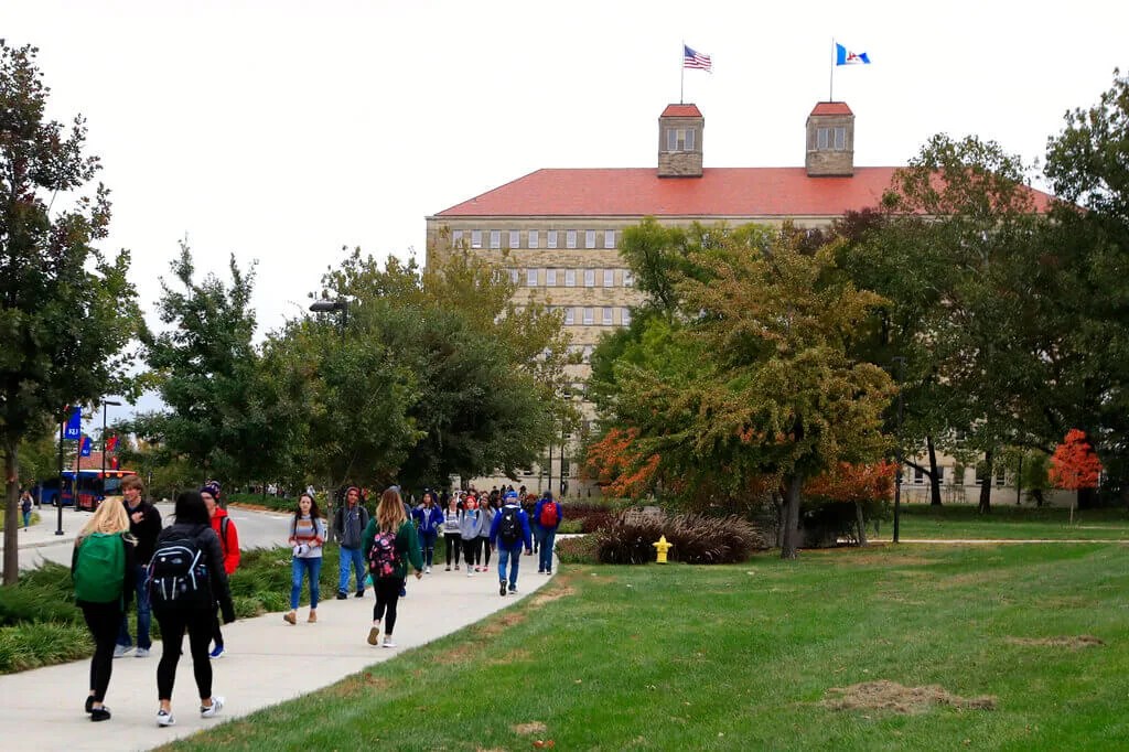 ​​Biden’s Plan Will Wipe out Student Loan Debt for Half of All Latino Borrowers