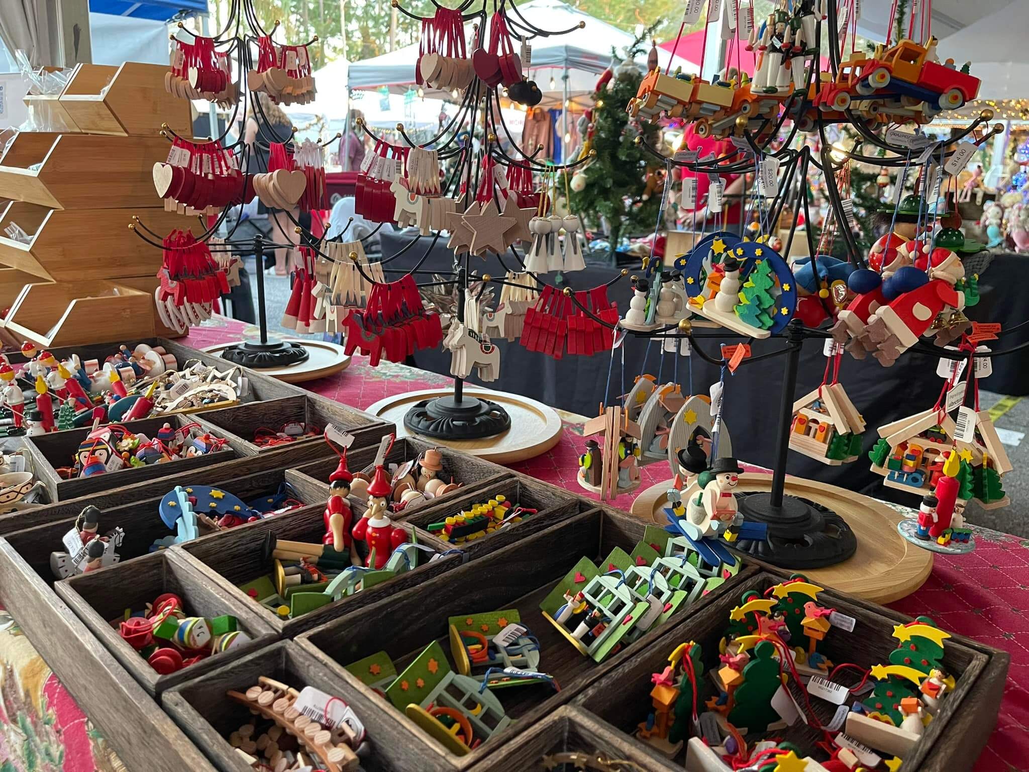 6 Holiday Markets to Visit in Florida