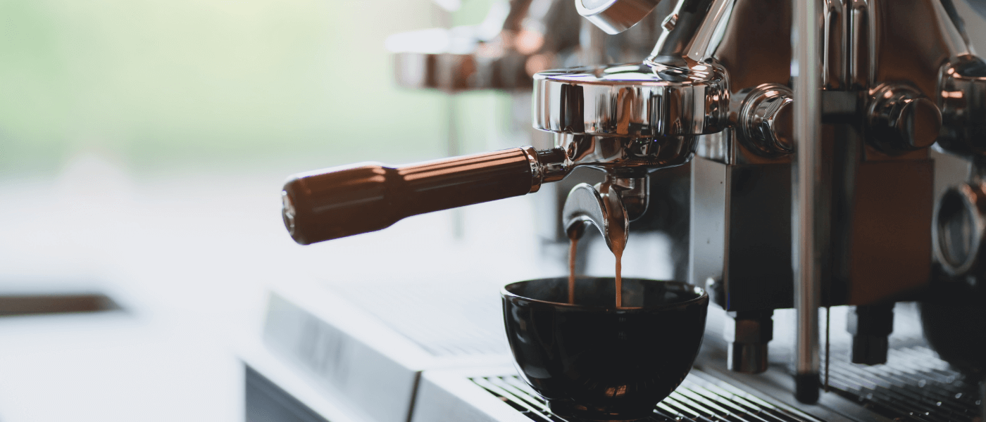 50 Roasters Across the US: a Guide to Coffee in Every State 50 Roasters Across the US: a Guide to Coffee in Every State