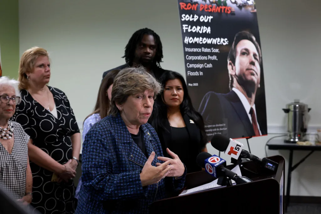 POLITICS - The Floricua Newsroom