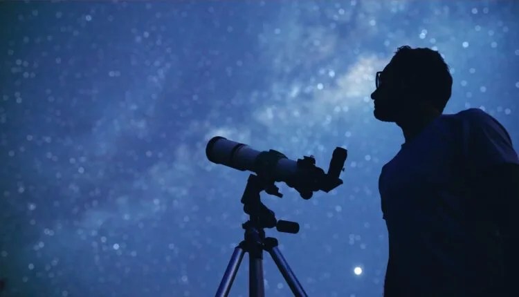 A Guide To Spring’s Must-See Celestial Events In Florida