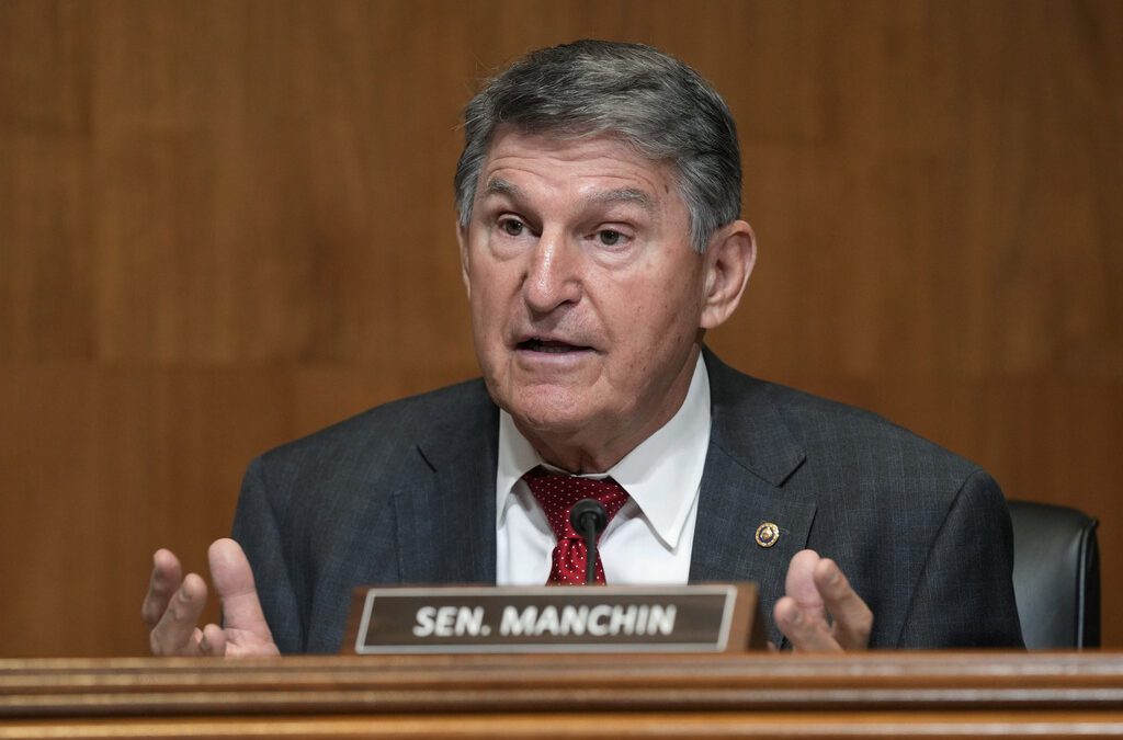 Democratic Sen. Joe Manchin proposes public hearing on Puerto Rico’s political status