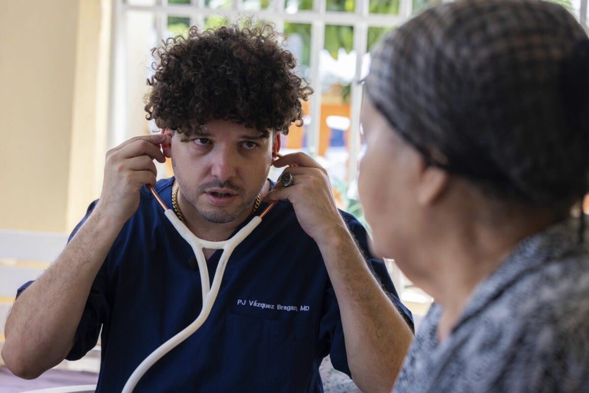 Puerto Rican rapper-doctor PJ Sin Suela combats island’s health crisis