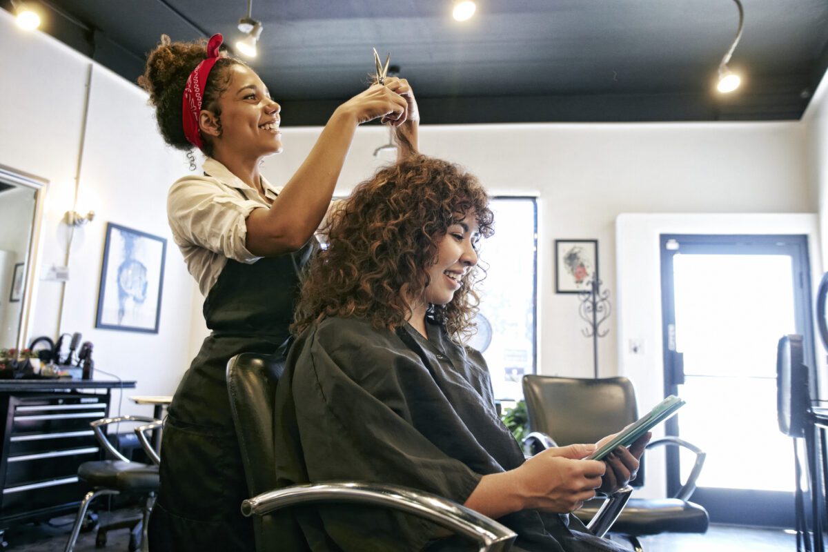 Rep. Nydia Velázquez proposes new legislation to enhance training for textured hair care