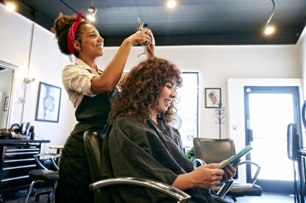Rep. Nydia Velázquez proposes new legislation to enhance training for textured hair care