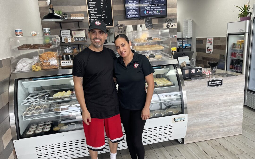 Entre quesitos, tripletas y budines, pareja puertorriqueña cumple sueño de abrir panadería en Margate