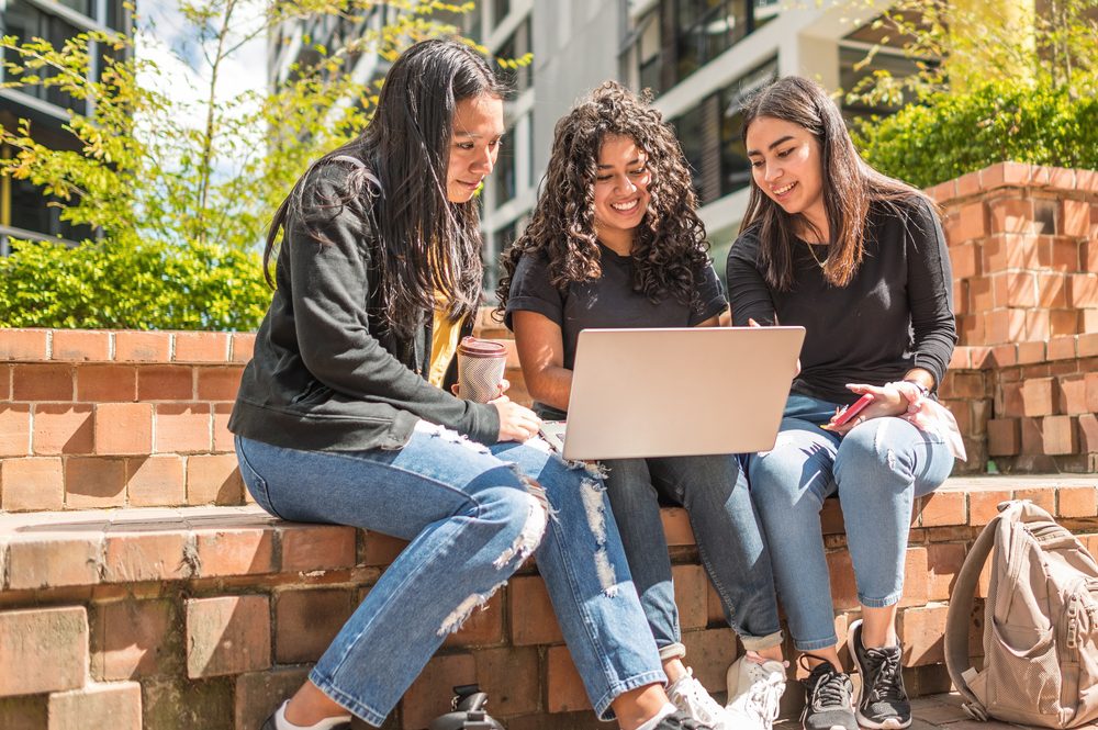 Voter Latino joins forces with the National Association of Latino Fraternal Organizations to mobilize college voters