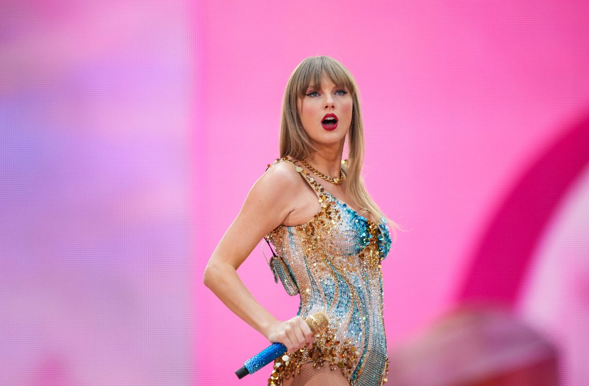 Taylor Swift endorses Kamala Harris for president after debate ends Taylor Swift endorses Kamala Harris for president after debate ends