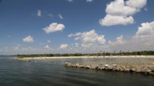 8 spots for cozy winter camping in Florida