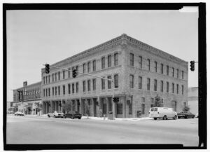 Explore 10 of the oldest buildings in Florida